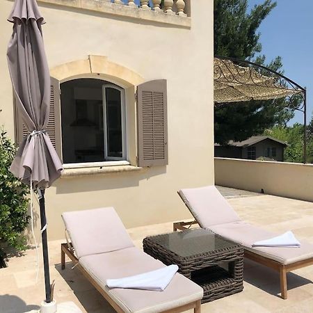 Appartement Dans Bastide A Saint Remy De Provence Exterior photo